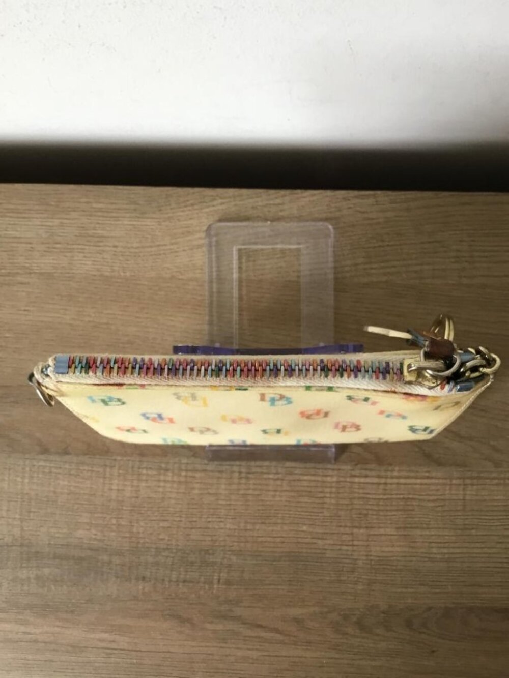 Vintage Dooney & Bourke Rainbow Signature Coin Purse Keychain Zip, Coated Canvas - Picture 4 of 5